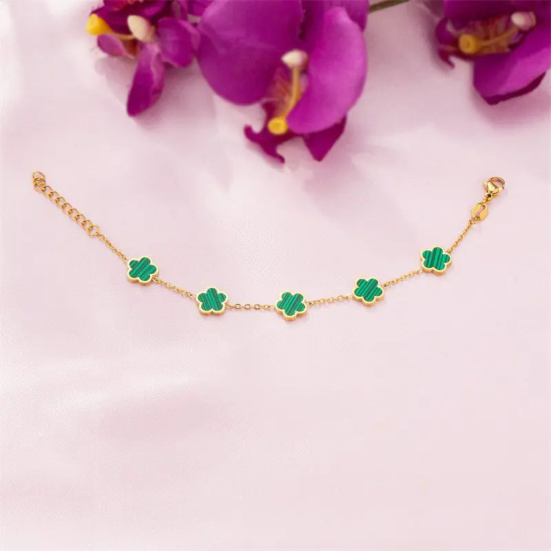 Goudkleurige Armband met Gekleurde Boemen - Diverse Varianten