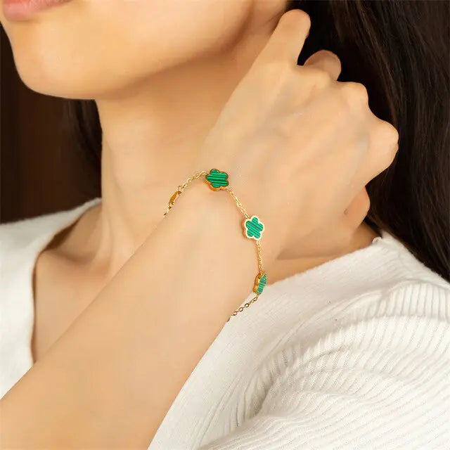Goudkleurige Armband met Gekleurde Boemen - Diverse Varianten