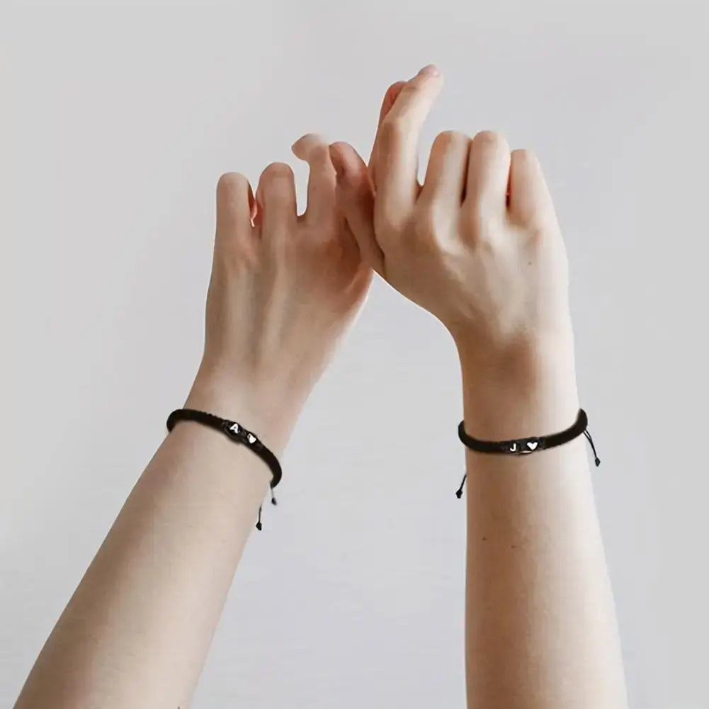 Zwarte Armband met Letter - A t/m Z